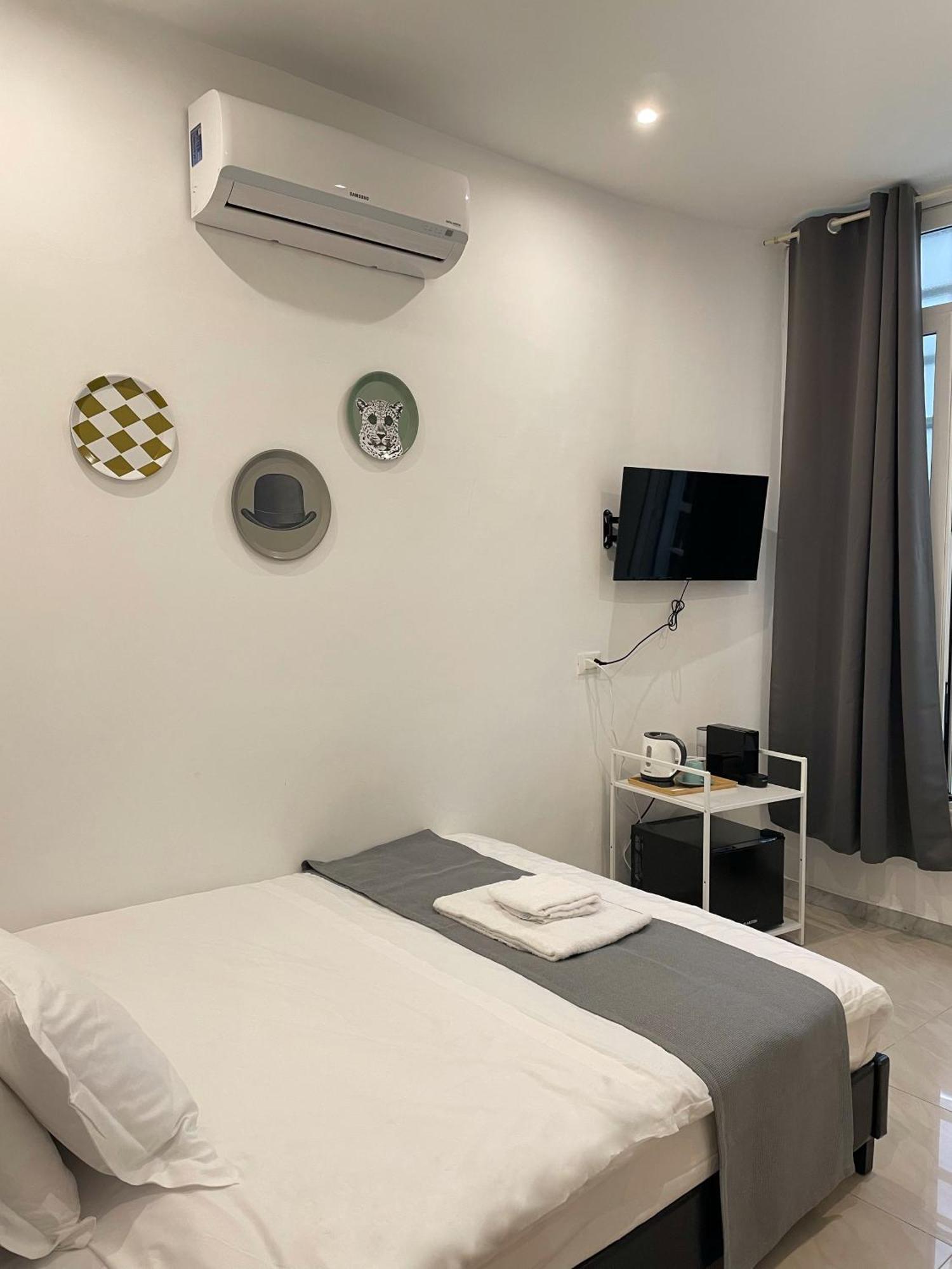 The Room 115 Rome Bagian luar foto