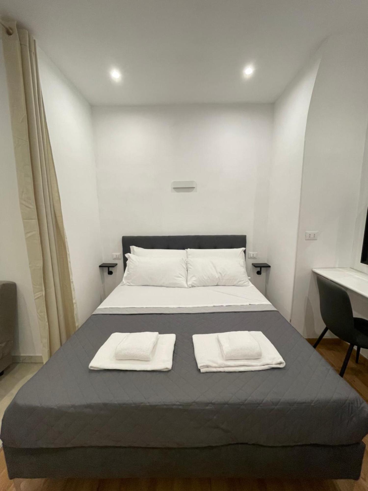 The Room 115 Rome Bagian luar foto